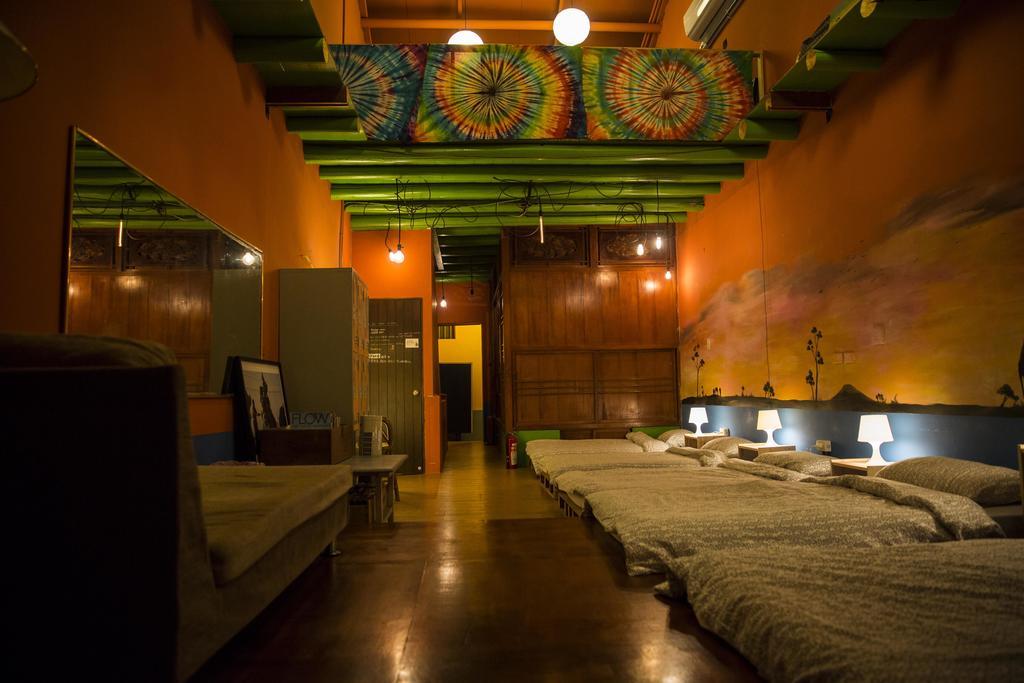 Rainbow Wave Surfing Hostel Heng-ch'un Δωμάτιο φωτογραφία